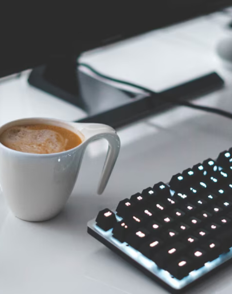 Por qué el café debería ser tu bebida gamer favorita