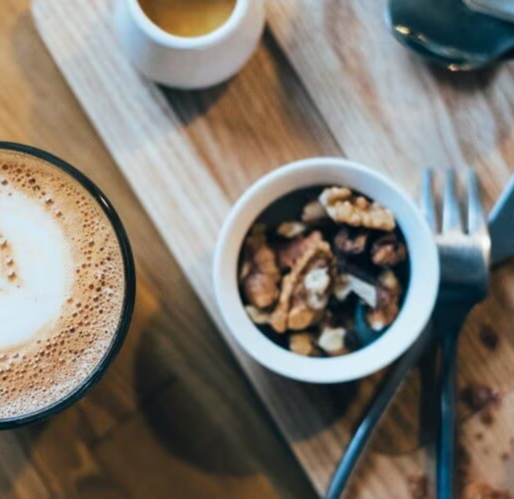 Por qué tomar café para desayunar